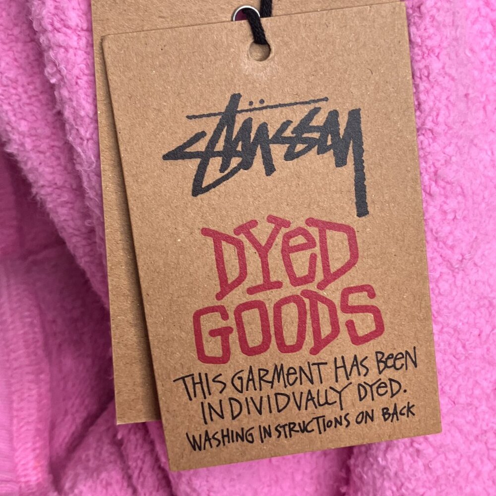 New Stussy Men's Size XL Stock Logo Pink Dyed Goods 100% Cotton Sweat Shorts - Picture 4 of 6